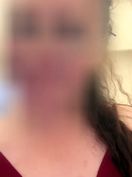 Andrea, 29