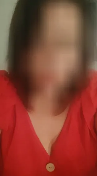 Hannah, 37
