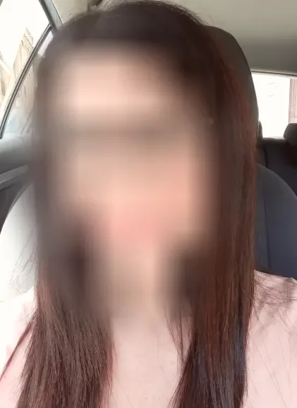 Kim, 38