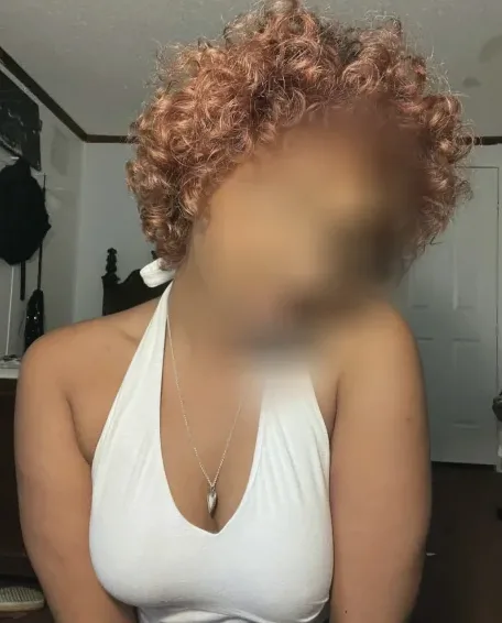 Leonie, 20