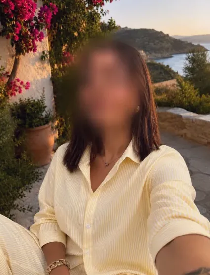 Nisa, 23