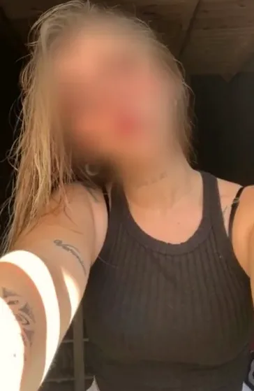 Sonja, 32